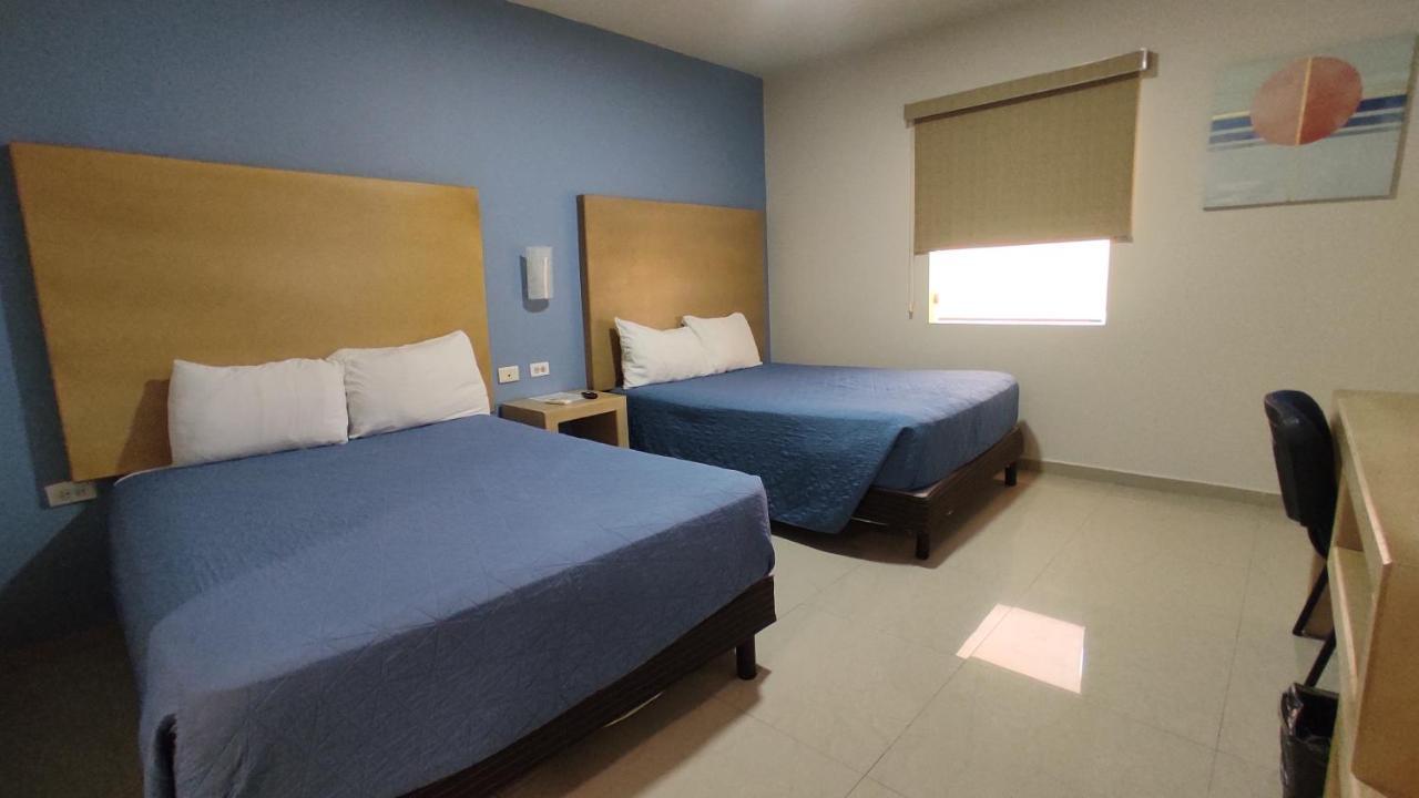 Capital Hotel Monclova Exterior photo