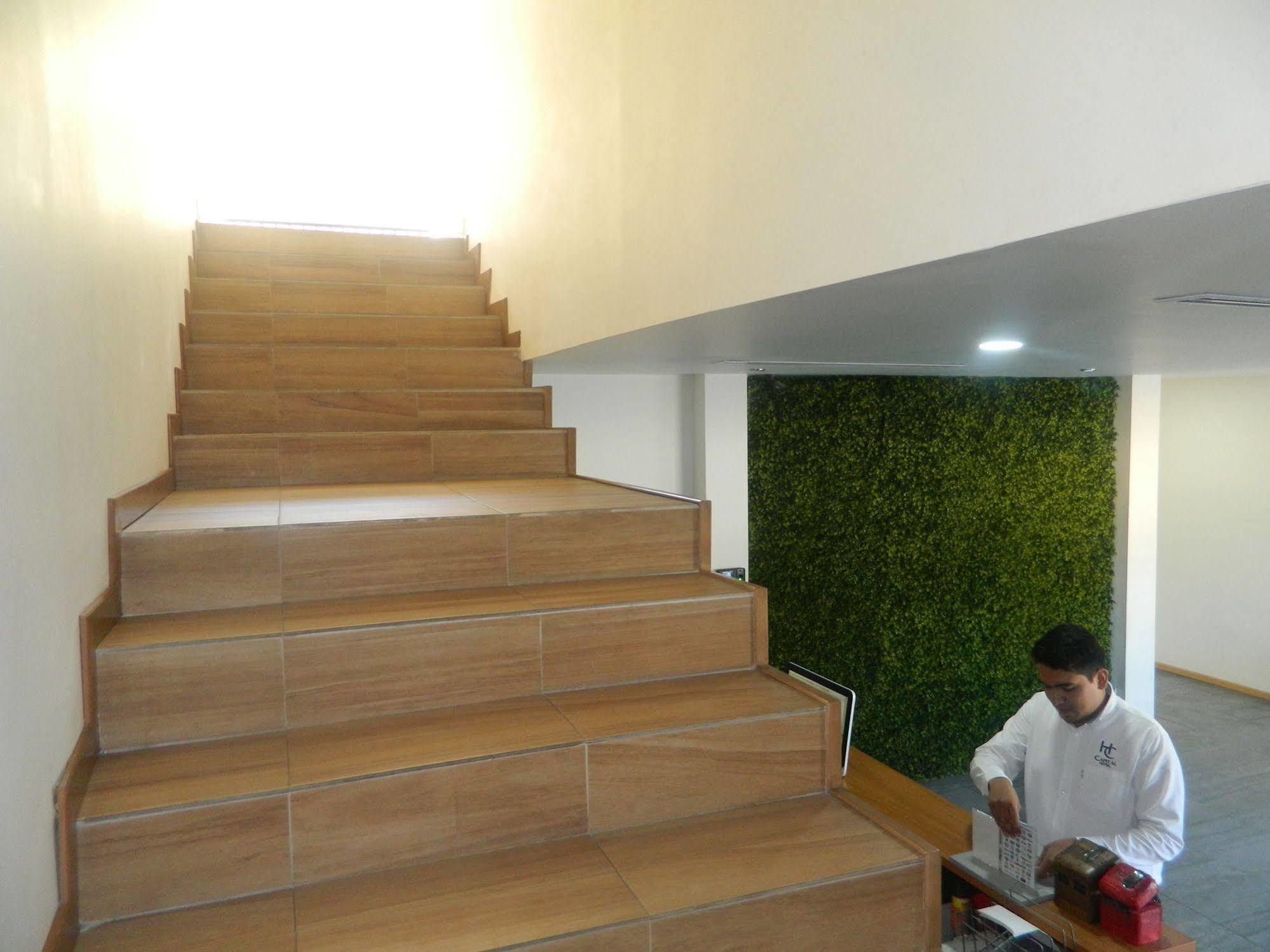 Capital Hotel Monclova Exterior photo